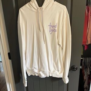 All birds, tread, lighter, heavyweight hoodie, size extra large